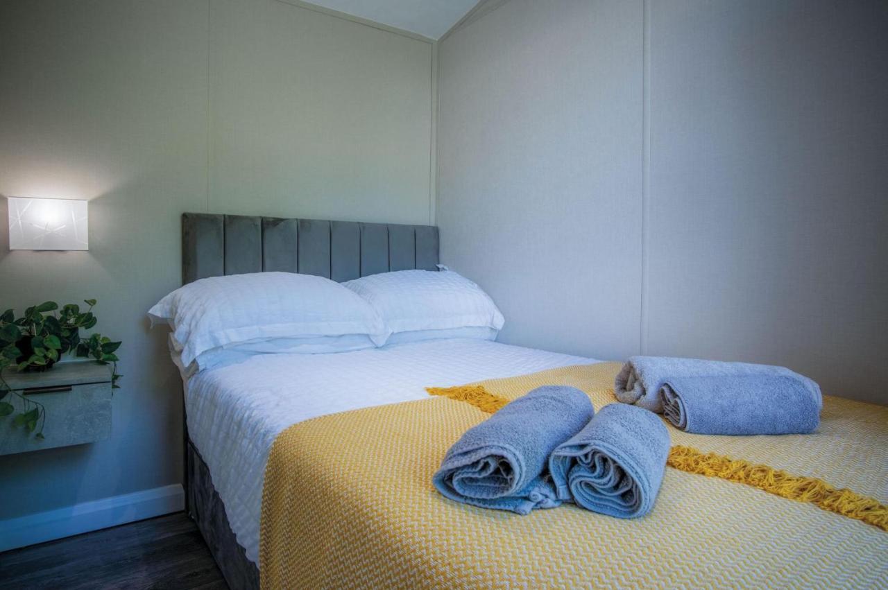 The Studio - 1 Bedroom Cabin - 암로스 외부 사진